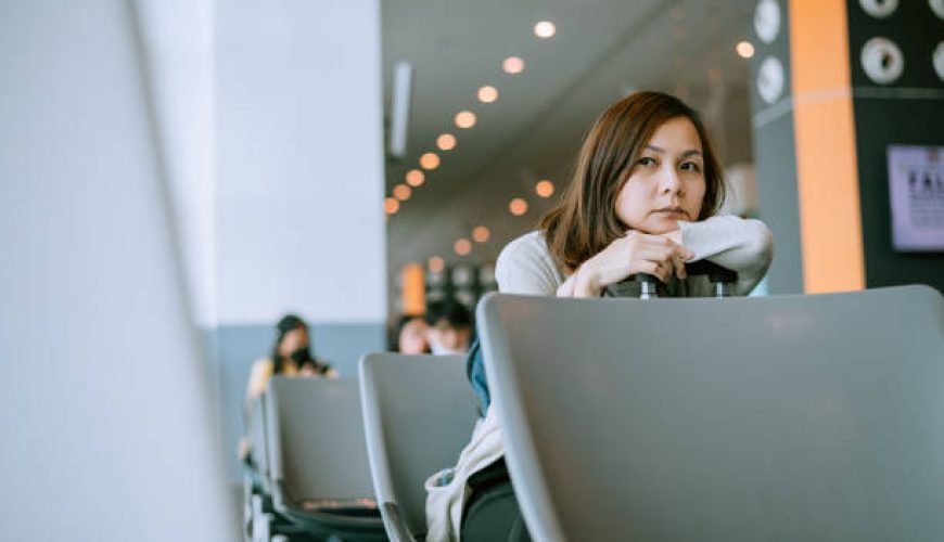 قوانین تاخیر پرواز داخلی و خارجی: مقایسه و نکات مهم