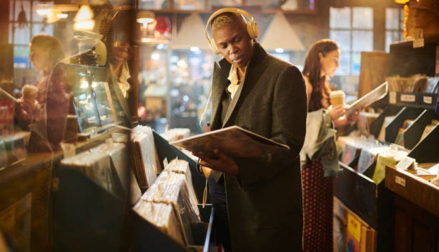 ۱۰ مورد از بهترین وسایل الکترونیکی ضروری در سفر برای هر نوع مسافرت