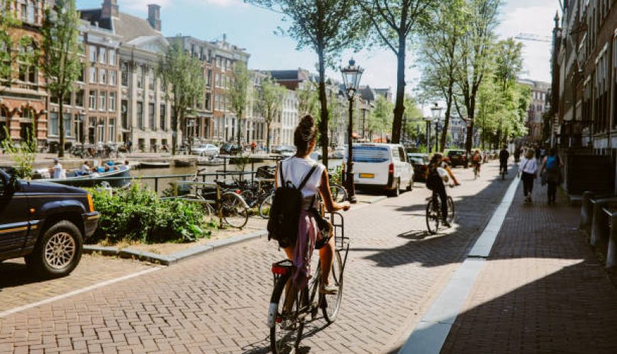 بهترین ابزارهای دوستدار محیط‌زیست در سفر: انتخابی هوشمندانه برای طبیعت