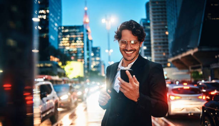 انتخاب هوشمندانه معرفی گجت‌های جدید سفر برای مسافران حرفه‌ای