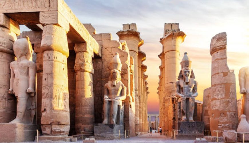 ترفندهای کاربردی برای بهترین ایرانگردی مذهبی به مشهد و قم