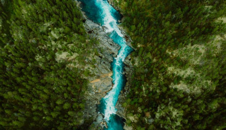 چگونه بهترین ابزارهای عکاسی در سفر را انتخاب کنیم؟ راهنمای خرید