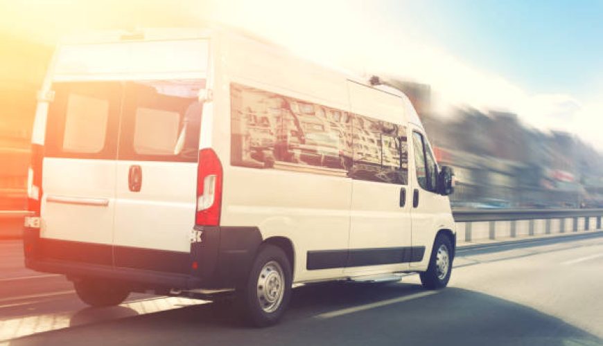 راهنمای نهایی: معرفی وب‌سایت‌ها و پلتفرم‌های گردشگری مفید برای سفر