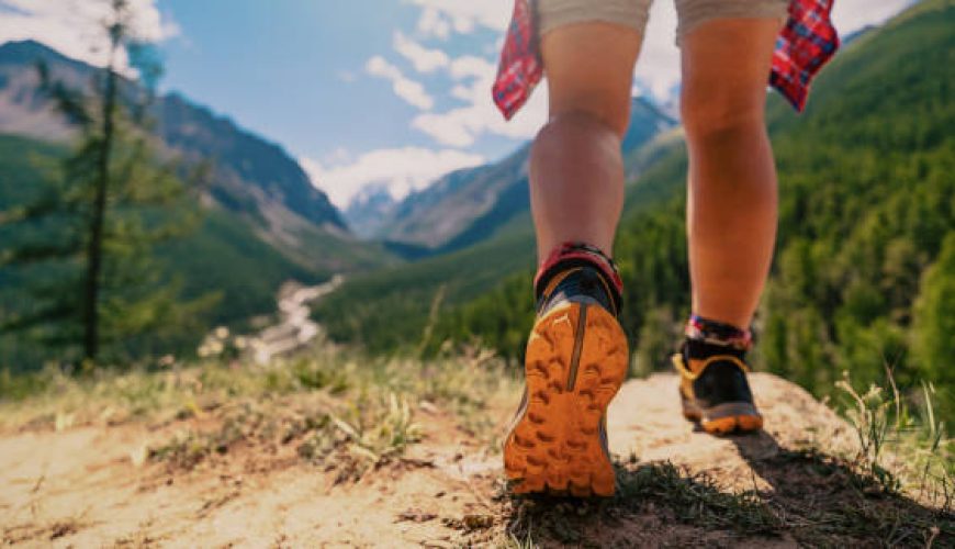 معرفی تخصصی وسایل سبک و تاشو برای سفرهای کوهستانی